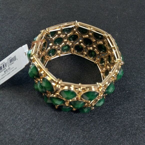 NWT Erica Lyons Green and Gold Tone Metal Stretch Bracelet Cottagecore Kitsch - Picture 3 of 5